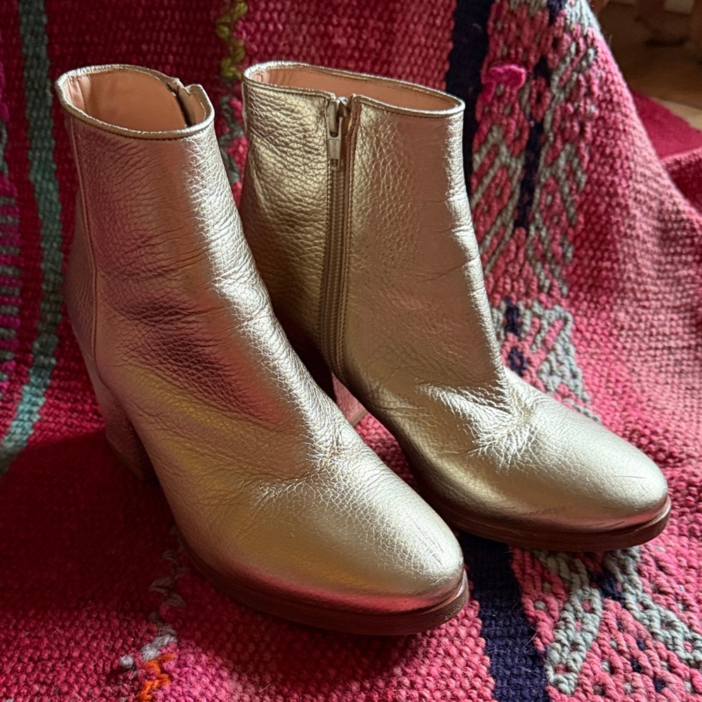 Elian Douare Metallic Gold Women's Ankle Boots / 38 / 7.5